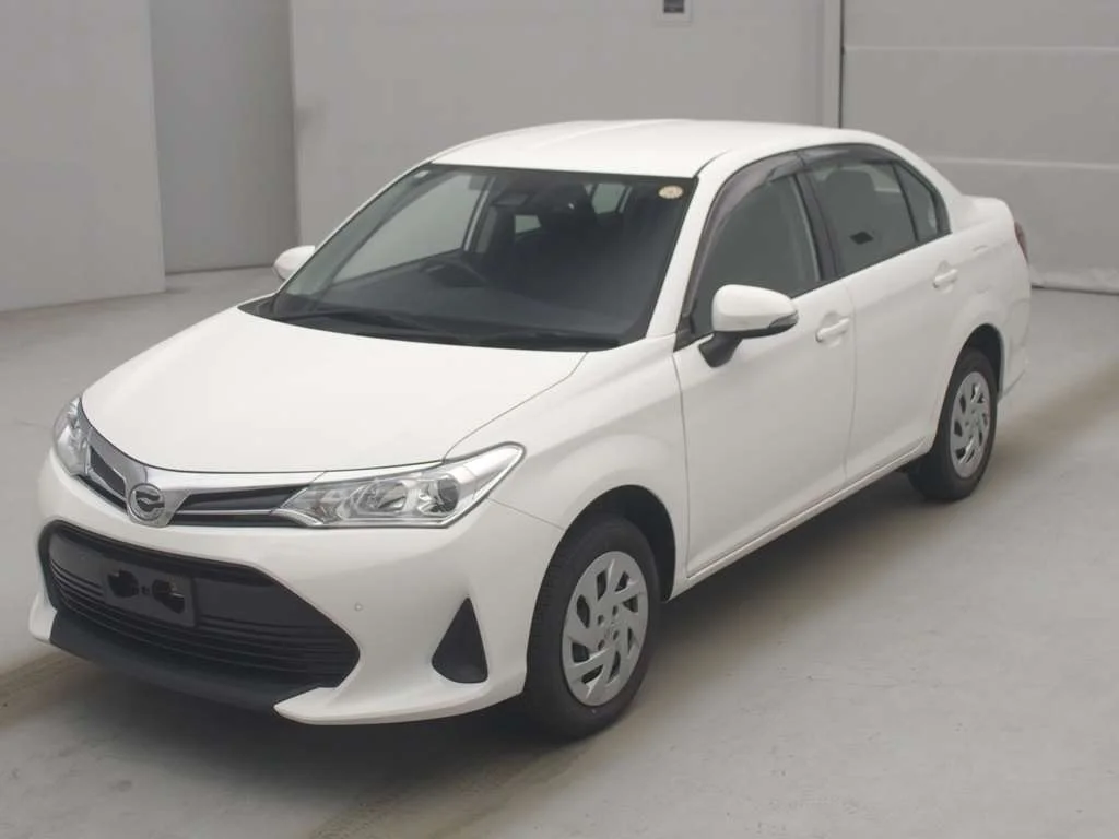 Toyota Corolla Axio NZE164 2021